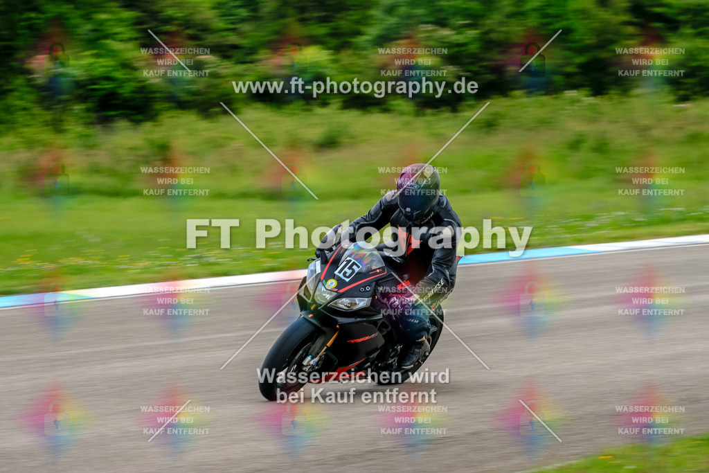 MotoTeam-3451 | Hier findet Ihr Bilder von Touristenfahrten auf der Nürburgring Nordschleife oder von anderen Veranstaltungen die ich besucht habe. Viel Spass beim Durch Schauen 