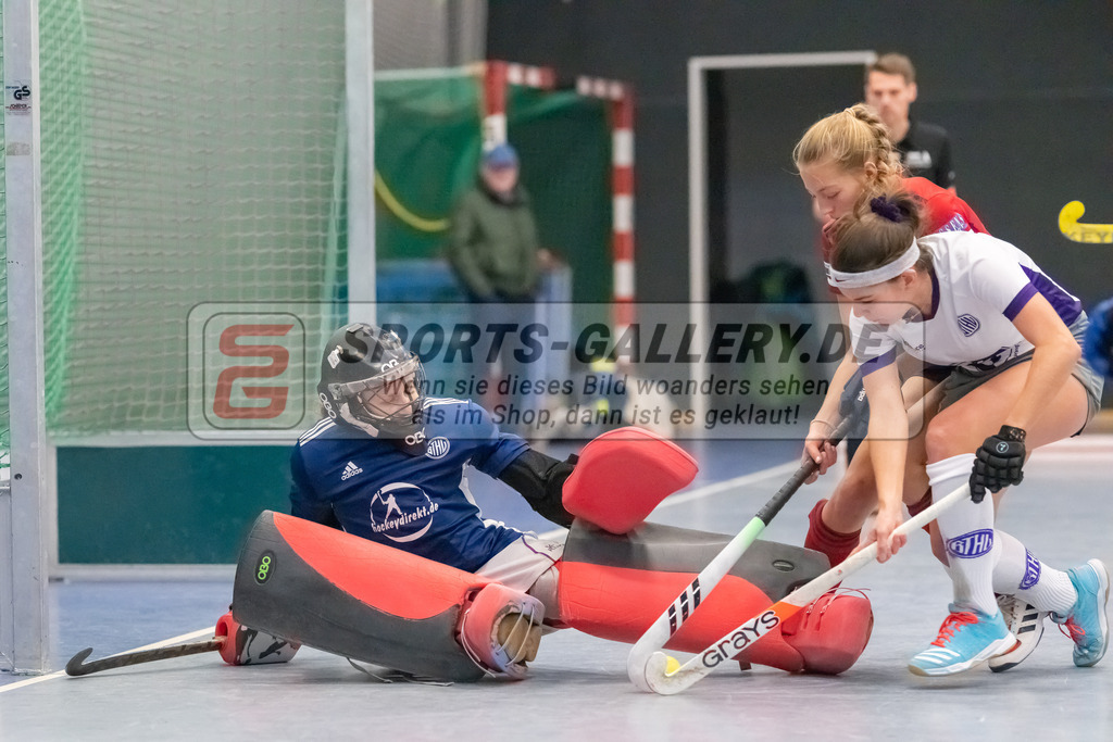 HK_20221203_101884 | 1. Bundesliga ( Halle ) Damen Düsseldorfer HC -  Bonner THV am 3.12.2022 Düsseldorfer HC, Düsseldorf , Sophia Schwabe ( Düsseldorfer HC #18 )