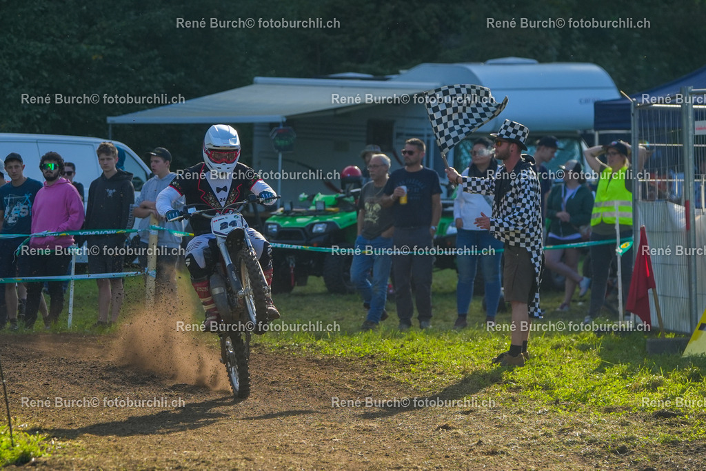 RB_03229 | René Burch leidenschaftlicher Fotograf aus Kerns in Obwalden.  Hier finden sie Sport, Landschaft und Natur Fotografie.
 - Realisiert mit Pictrs.com