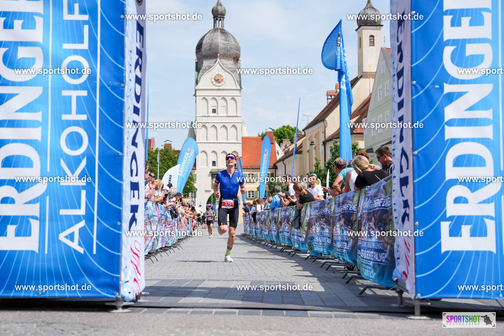 DSC04783 | Stadttriathlon Erding 2025. #yourpictrs #sportshot_your_pictrs @Sportshotphotography #stadttriathlonerding Copyright: www.sportshot.de