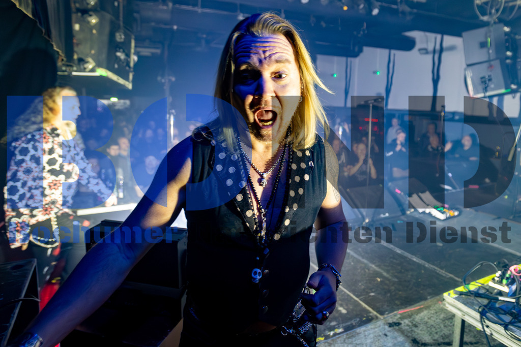 SES_NURDIO20250102-2 | bond - Realisiert mit Pictrs.com