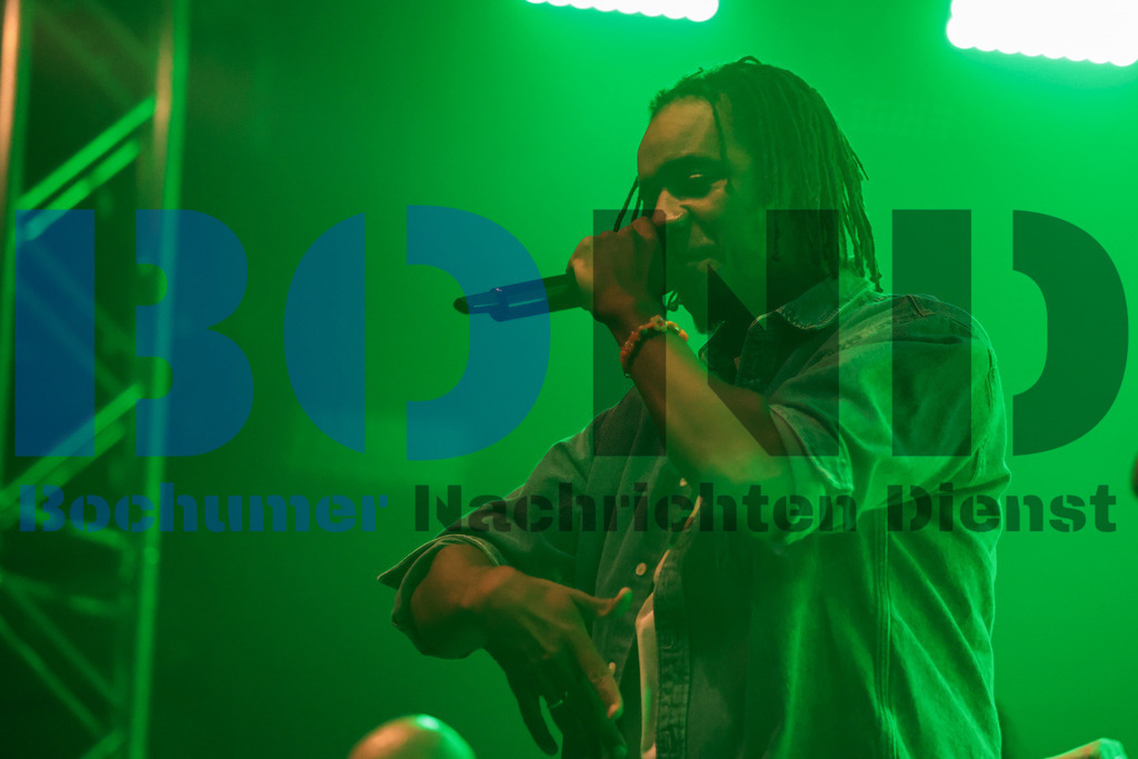 SES_CUCZFR20250822-11 | bond - Realisiert mit Pictrs.com