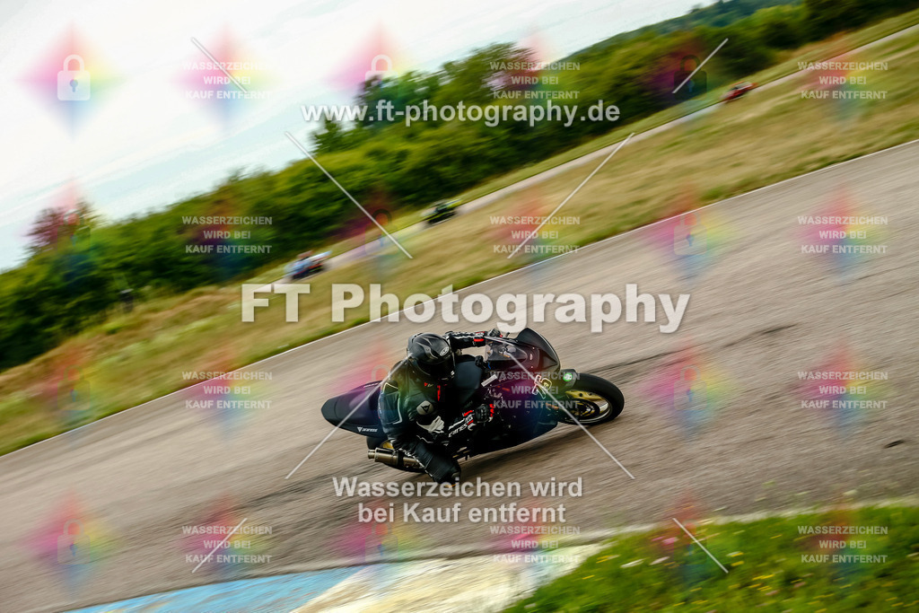 Chambley Juli-1160 | Hier findet Ihr Bilder von Touristenfahrten auf der Nürburgring Nordschleife oder von anderen Veranstaltungen die ich besucht habe. Viel Spass beim Durch Schauen 