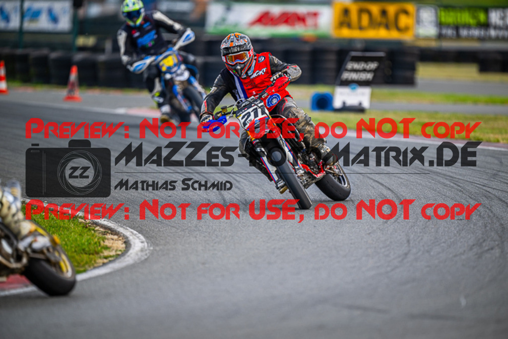 MaZZes_FotoMatrix_231001_4986 | UE40