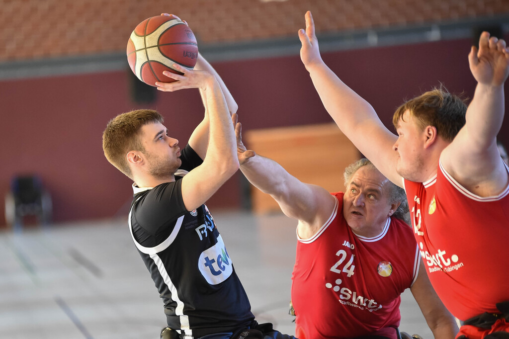 2025-03-09-Ralph_Kunze-0094 | Ralph Kunze - Realisiert mit Pictrs.com