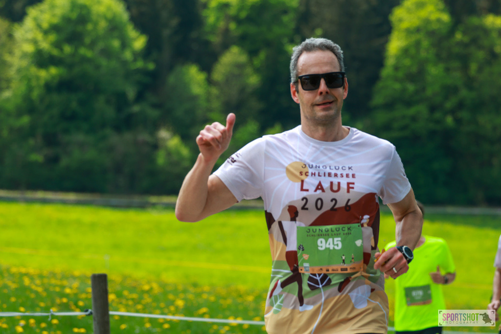 AR7_1057 | #flowmotion #schlierseelauf #junglückschlierseelauf #schliersee #halbmarathon @junglueck #sportshot_your_pictrs #yourpictrs #canondeutschland #canonsportphotography