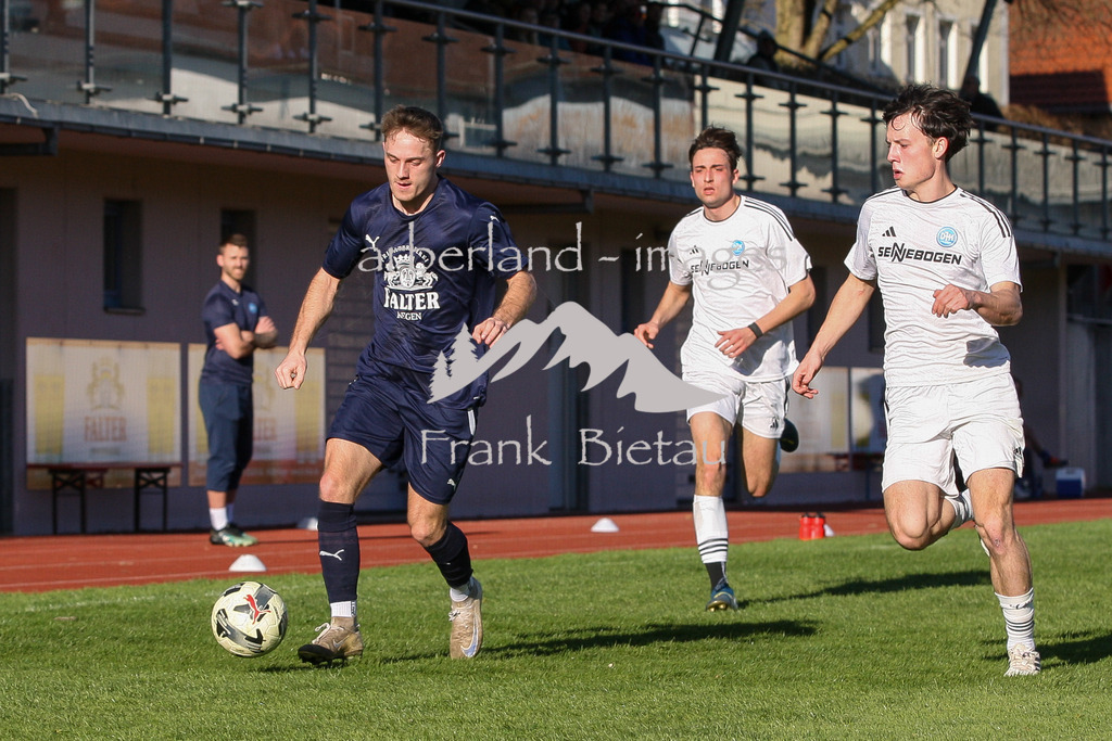 993T7348 | Medien- Sport- Entertainmentfotos