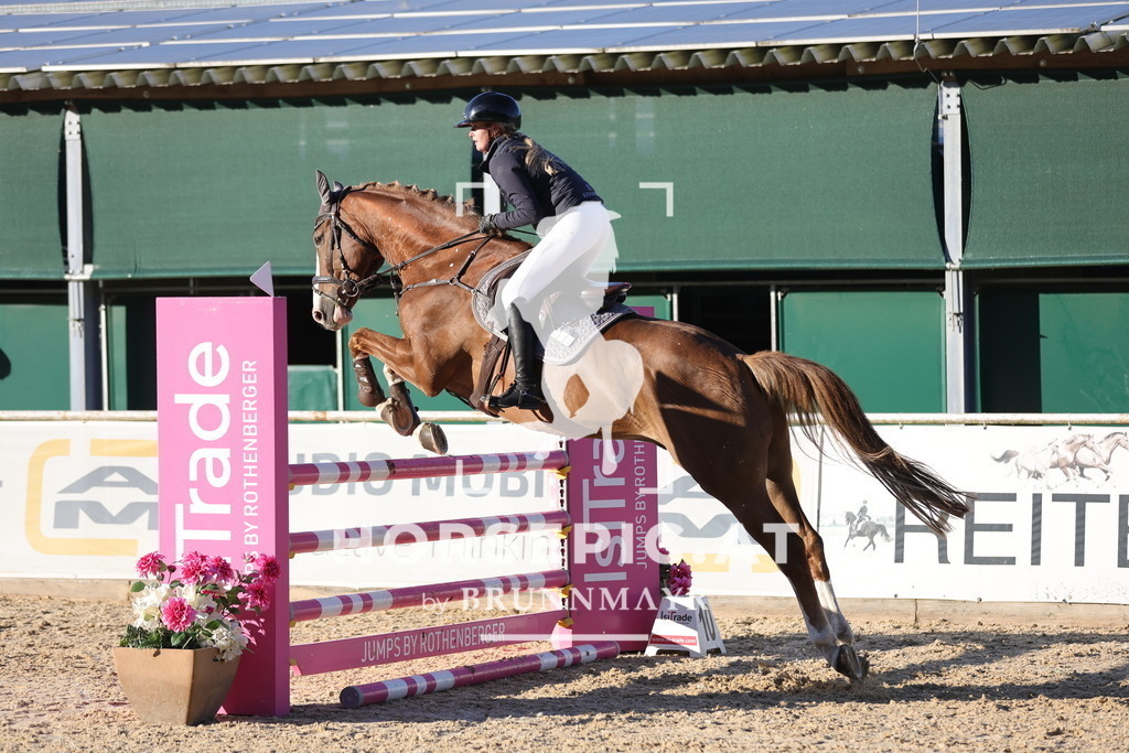0P6A1962 | Willkommen bei Brunnmayr - Design & Fotografie – Ihrem Spezialisten für Reitturniere und Pferdeveranstaltungen in Oberösterreich, Salzburg und Bayern! Seit über 17 Jahren sind wir leidenschaftlich dabei.