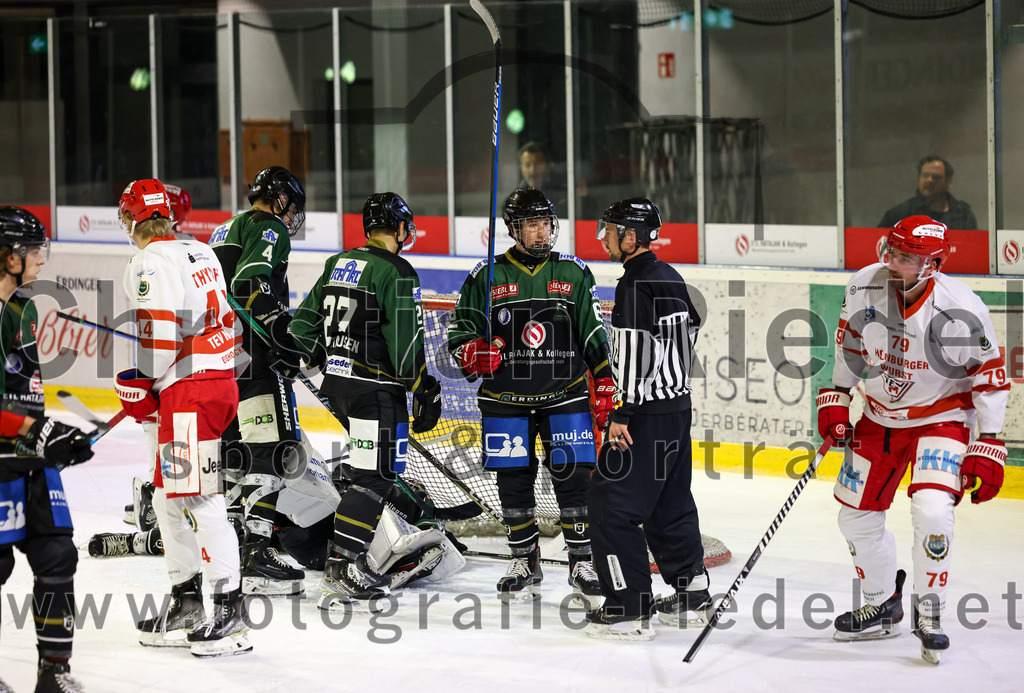 2022-11-13_029_TSV_Erding_gegen_TEV_Miesbach | Erding, Deutschland, 13.11.2022:
Eishockey, Bayernliga 2022 / 2023, 13. Spieltag, TSV Erding gegen TEV Miesbach, Endergebnis: 

Foto: Christian Riedel / fotografie-riedel.net