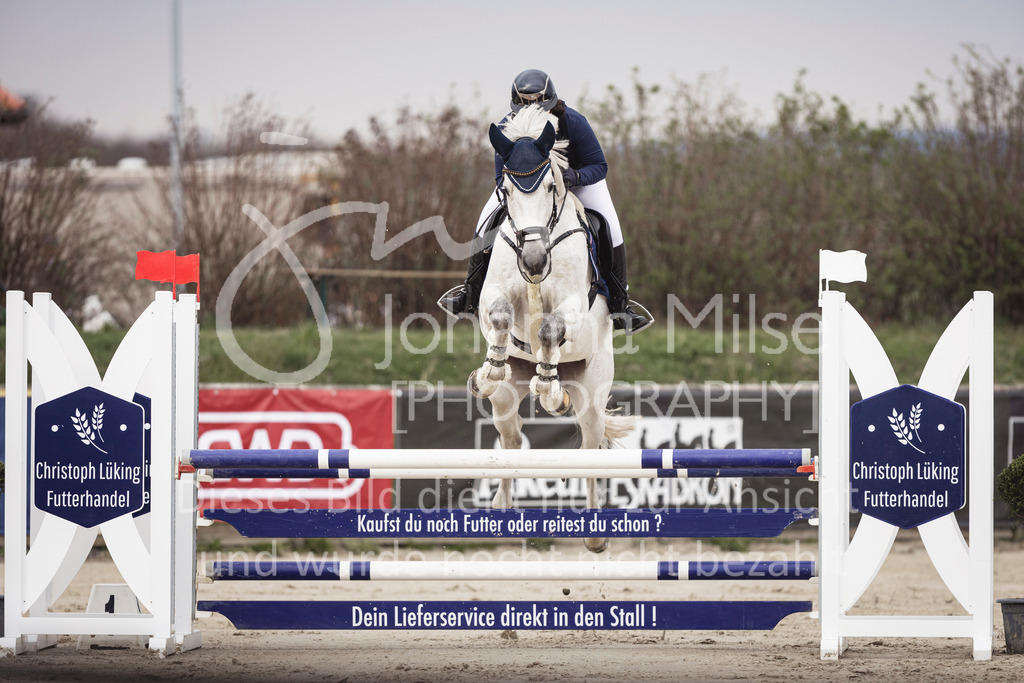 240327_Fruehlingsfest_Stil-L-2-365 | Deine schönsten Turniermomente als professionelle Fotos! Entdecke hochwertige Pferdesport-Fotografie im Online-Shop. Jetzt Fotos finden & bestellen!