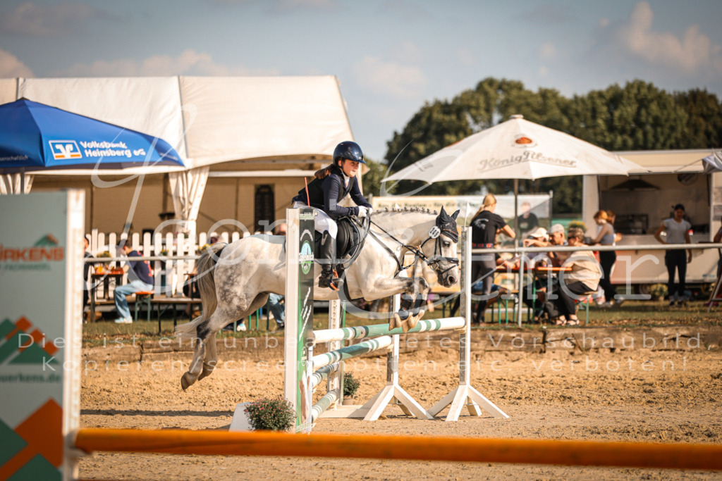 01.FrSpE00336 | Leoni Ertmer Photography - Realisiert mit Pictrs.com