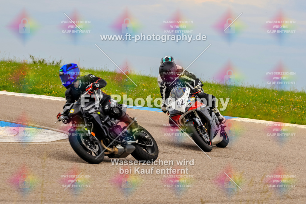 MotoTeam-2524 | Hier findet Ihr Bilder von Touristenfahrten auf der Nürburgring Nordschleife oder von anderen Veranstaltungen die ich besucht habe. Viel Spass beim Durch Schauen 