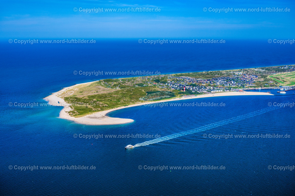 Sylt_Hörnum_Adler_Katamaran_Cat_ELS_7443280824 | HöRNUM (SYLT) 28.08.2024 Küstenbereich und Odde der Nordseeinsel Sylt in Hörnum im Bundesland Schleswig-Holstein. // Coastal area and Odde of the North Sea island of Sylt in Hoernum in the state of Schleswig-Holstein. Foto: Martin Elsen