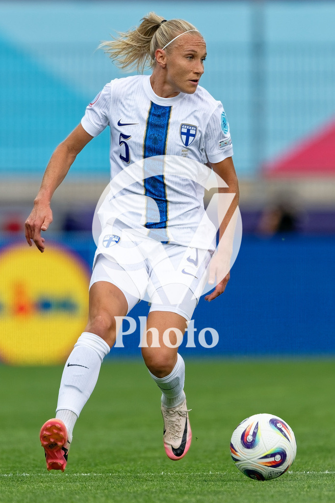 Norway v Finland - UEFA Women's EURO 2025 Group A | SION, SWITZERLAND - JULY 6: Marthine Ostenstad of Norway runs with the ball during the UEFA Womens EURO 2025 Group A match between Norway and Finland at Stade de Tourbillon on July 6, 2025 in Sion, Switzerland. (Photo by Giuseppe Velletri/Sports Press Photo/Getty Images)