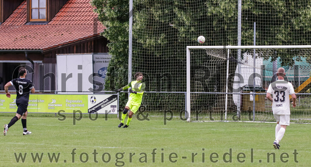 2023-07-02_082_SV_Walpertskirchen_II_gegen_FC_Herzogstadt_II | Walpertskirchen, Deutschland, 02.07.2023:
Fußball, A-Klasse 2023 / 2024, Testspiel, SV Walpertskirchen II gegen FC Herzogstadt II, Endergebnis: 2:0

Foto: Christian Riedel / fotografie-riedel.net