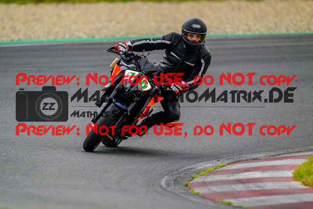 MaZZes_FotoMatrix_240724_6007705_4834 | GRUEN