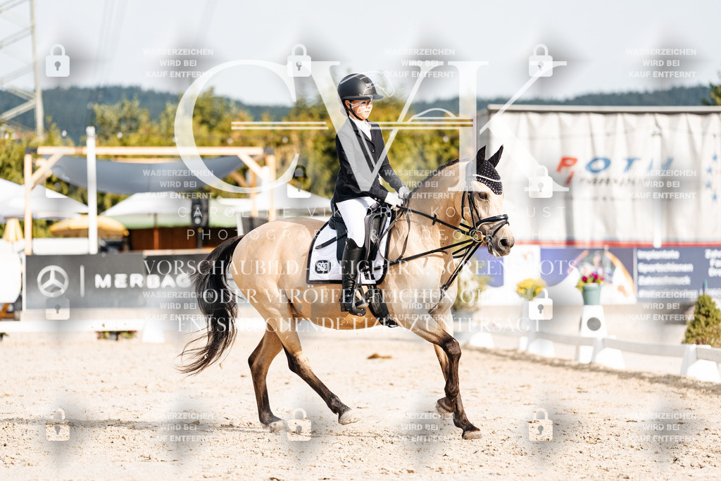 CK904228 | Turnierfotografie Pferdefotografie Trier Rheinland-Pfalz Pferdesport Reitsport Tierfotografie Sportfotografie Pferdevideo Pferdevideografie Equestrianvideography equestrianphotography  - Realisiert mit Pictrs.com