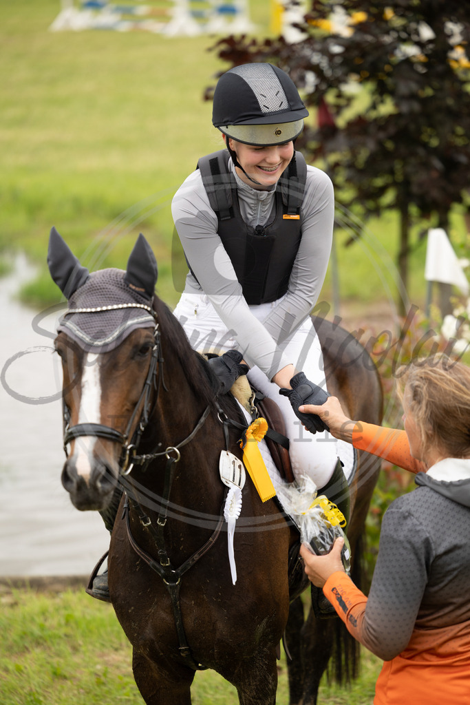 994A2135 | sabrinanicolaifotografie - Realisiert mit Pictrs.com