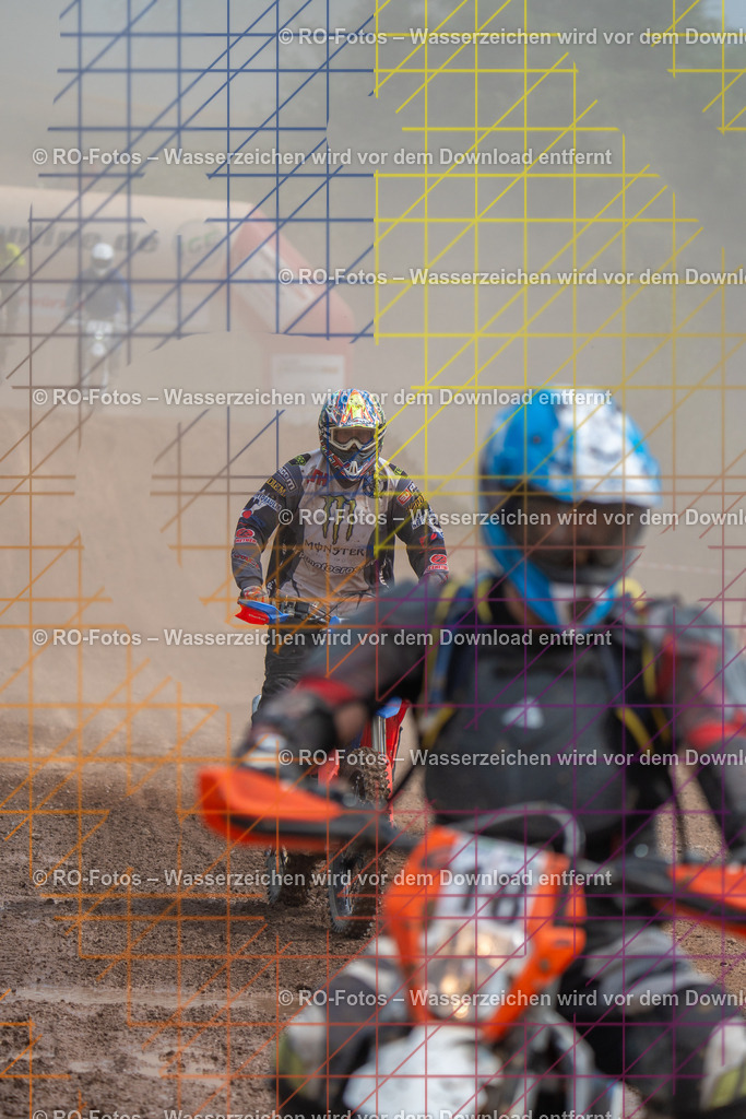 Niederwürzbach 3 Lauf-235 | Sportfotografie von RO-Fotos: Motorsport, Motocross, Enduro, Laufveranstaltungen und Triathlon. Professionelle Fotos von Sportlern und Events. - Realisiert mit Pictrs.com