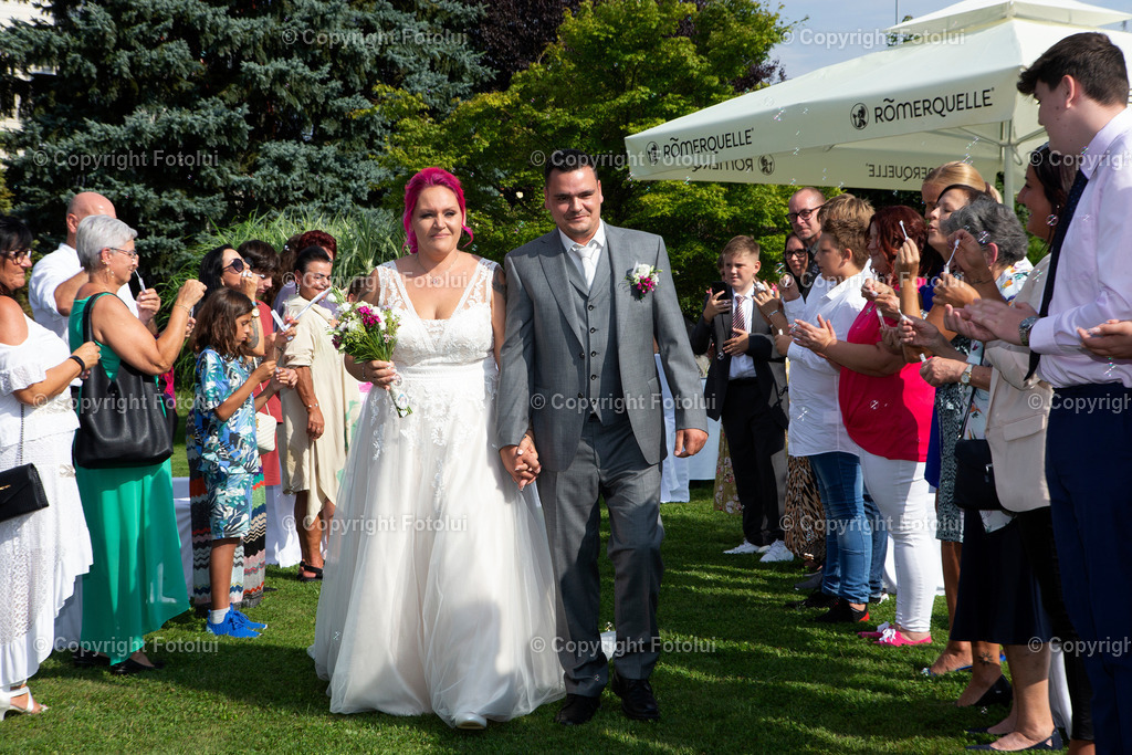 KERSTINFREDYHOCHZEIT_260822_152 | bilder, linz, photo, foto, fussball, sport, fotolui, bundesliga