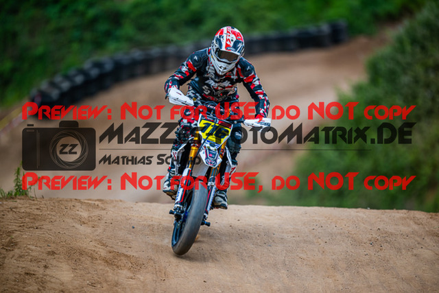 MaZZes_FotoMatrix_220528_7586 | Fotograf Mathias Schmid
Sportfotograf,
Eventfotograf,
Hochzeitsfotograf,
Portraitfotograf