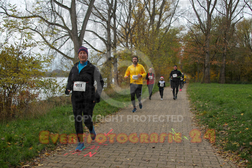 221127_1048_EV4_2309 | Sportfotografie im Rhein-Sieg Kreis, Köln, Bonn, NRW, Rheinland Pfalz, Hessen, etc. Unser Tätigkeitsfeld umfasst den Laufsport vom Volkslauf über den Marathon, Duathlon, Triathon bis zum Ultralauf wie Kölnpfad Ultra oder Schindertrail.
