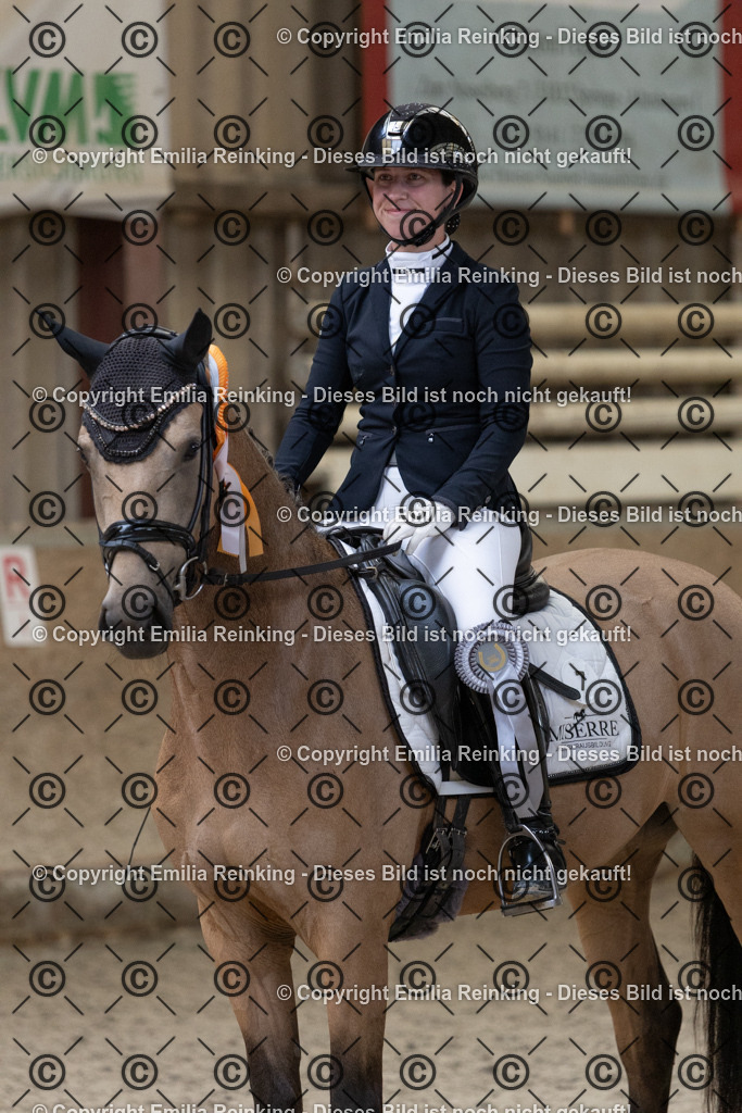 CL5A1132 | Emilia Reinking Fotografie - Realisiert mit Pictrs.com