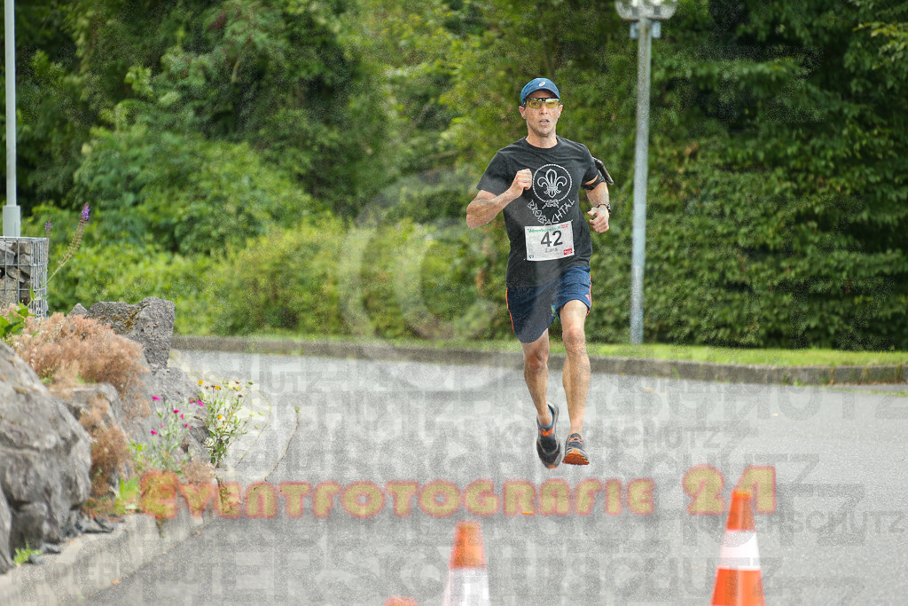 250801_1855_EX1_6739 | Sportfotografie im Rhein-Sieg Kreis, Köln, Bonn, NRW, Rheinland Pfalz, Hessen, etc. Unser Tätigkeitsfeld umfasst den Laufsport vom Volkslauf über den Marathon, Duathlon, Triathon bis zum Ultralauf wie Kölnpfad Ultra oder Schindertrail.
