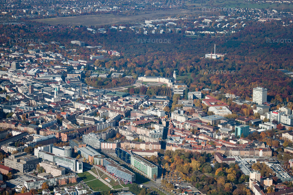 Luftbild: Karlsruhe von Südosten im Ortsteil Oststadt in Karlsruhe im Bundesland Baden-Württemberg in Deutschland. Foto: IMG_35137.jpg vom 31.10.2010 durch Werner Riehm/FLY-FOTO.de