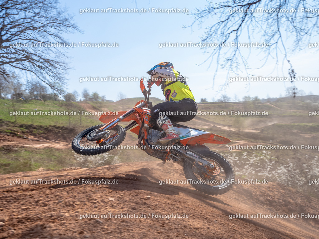 Schweyen040525-104 | Trackshots.de / Fokuspfalz.de - Realisiert mit Pictrs.com