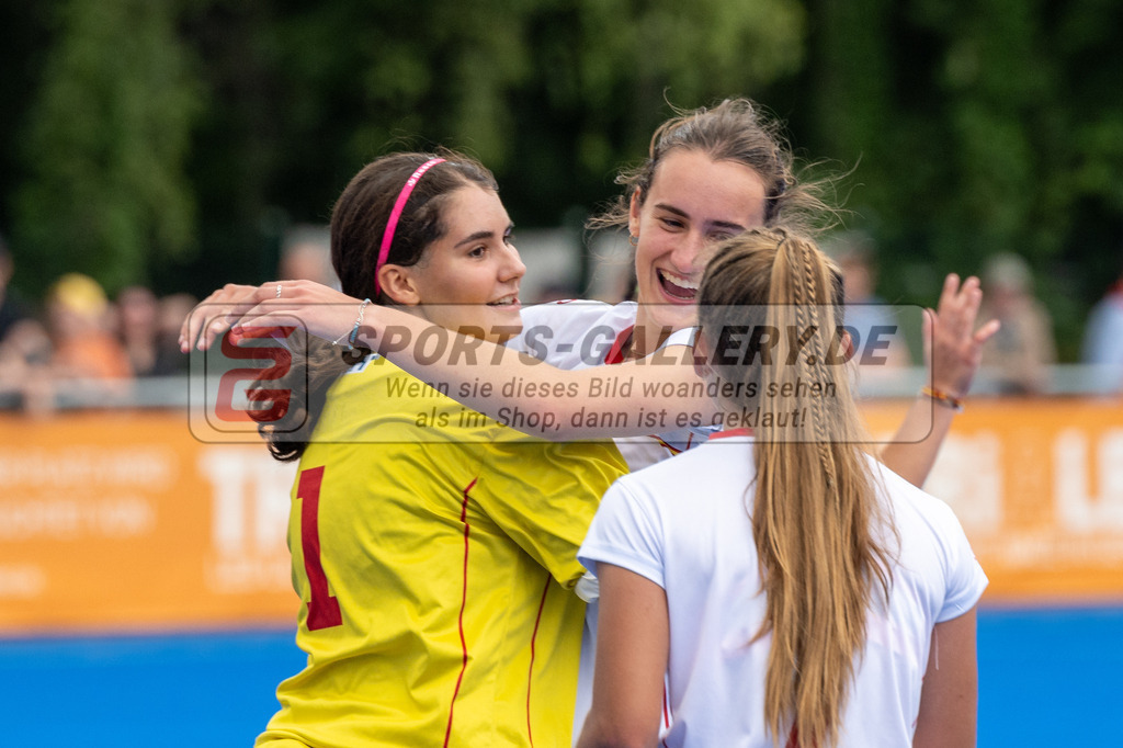 SFE_20230716_0059-2 | EuroHockey EM U18 Girls 3th 4th England vs Spain am 16.07.2023 in Krefeld (Gerd-Wellen-Hockeyanlage), Photo: Stephan Fehrmann 2023 (Sports-Gallery)