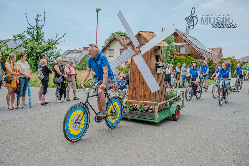 DSC_5725 | "Fussifoto.com – Ihr Ansprechpartner für hochwertige Fotografie! Entdecken Sie kreative Bilder und professionelle Dienstleistungen. Kontaktieren Sie uns für Ihre Projekte!"