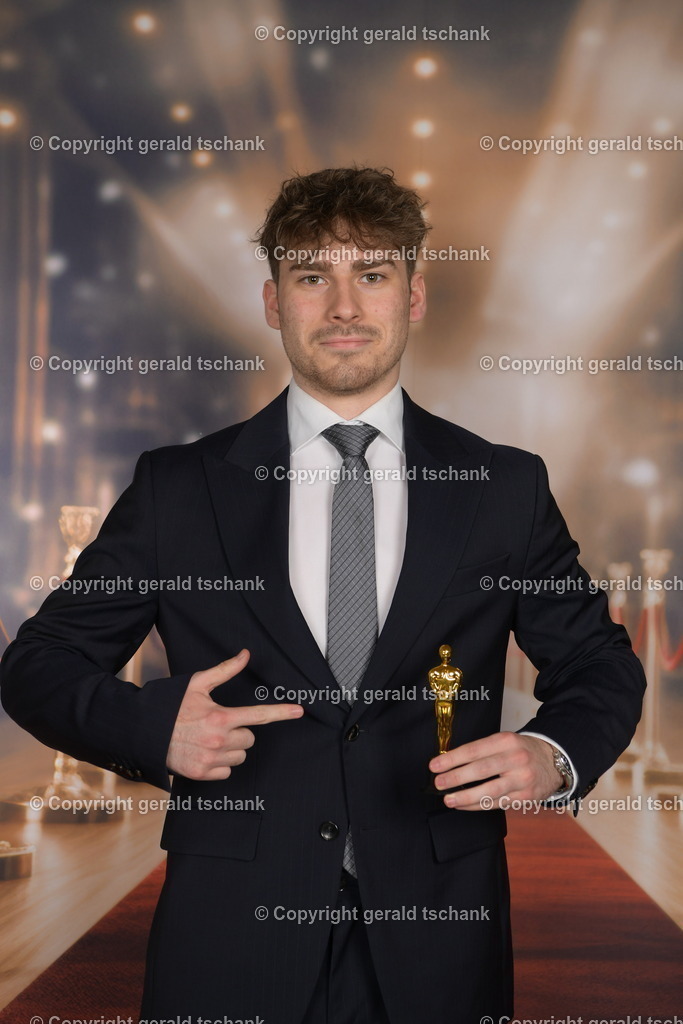 MT1_5034 | Wählen Sie hier bitte Ihr bestes Foto aus, mit diesem Bild wird Ihr Set produziert. Sollten Sie kein Bild wählen oder mehrere suchen wir das Beste aus!
