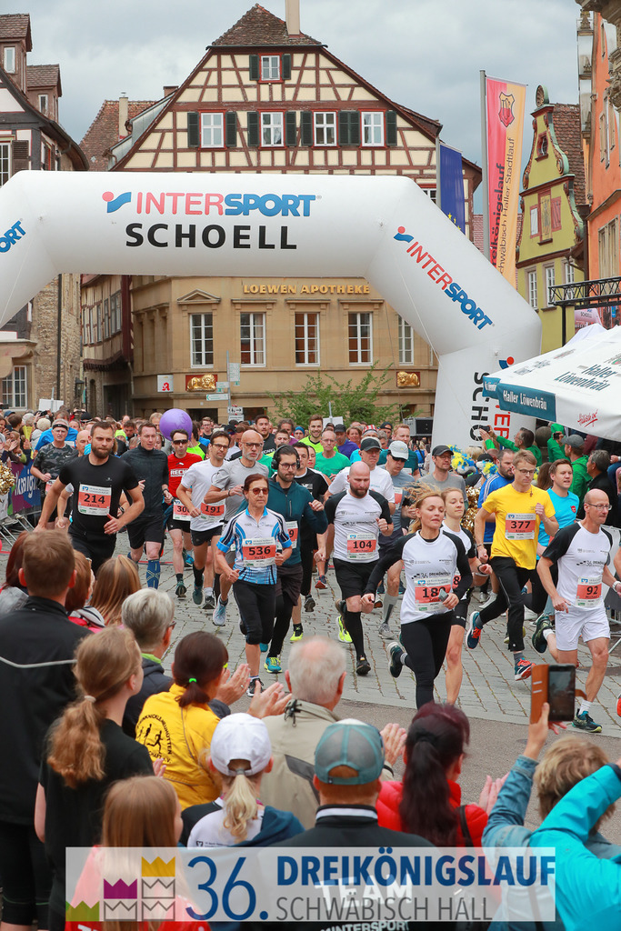 VR Bank Hauptlauf 10km | 3königslauf 2022 VR Bank Hauptlauf - Realisiert mit Pictrs.com