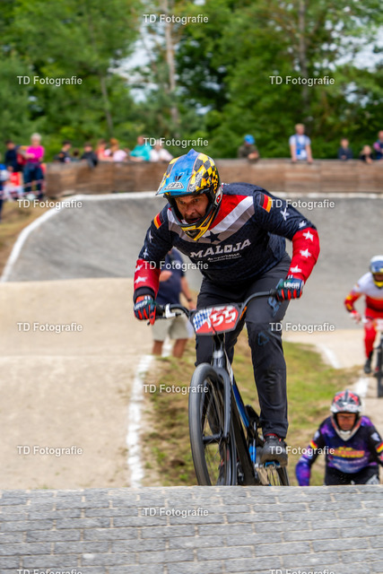 BayBMX2026-06127 | Fotogalerie von Thomas Dettweiler mit Eventbildern und lizenzfreien Fotos. Perfekt als Wandbild, für Büro, Website oder private Nutzung. - Realisiert mit Pictrs.com