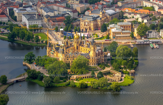 Schwerin16060022 | Schloss Schwerin, Burggarten, Burgsee,  Schweriner See, Schwerin, Mecklenburg-Vorpommern, Deutschland