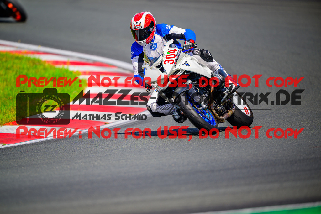 MaZZes_Fotomatrix_20250723_6007705_0468 | ROT