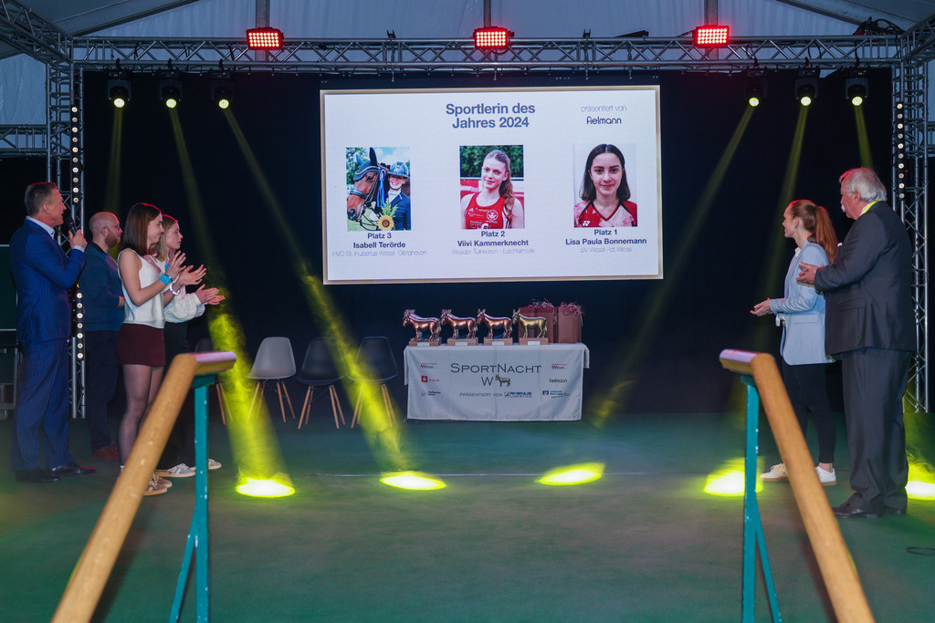 top-top.de250214-189 | Die 3. Weseler SportNacht, die große Sportgala mit Ehrungen der Weseler Sportler des Jahres 2024 findet am Freitag, den 14.02.2025 im Festzelt an der Rheinpromenade statt.Foto: Erwin Pottgiesser