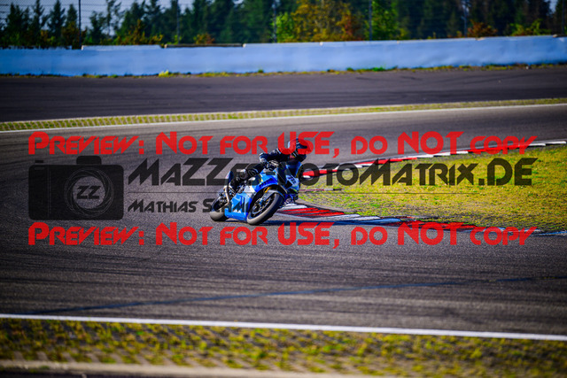 MaZZes_FotoMatrix_240831_6021986_0499 | STK1000