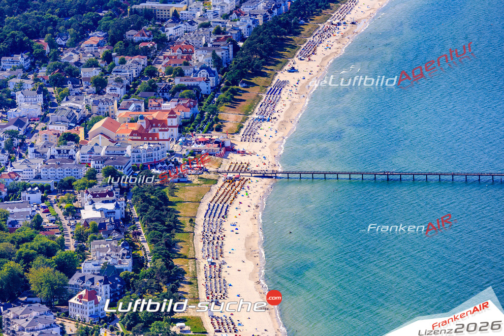 Die Luftbildaufnahme Ostseebad - Binz wurde 2018 mittels Flugzeug (keine Drohne) erstellt. Perfekte Schärfe und Druck- Auflösung- Garantiert!