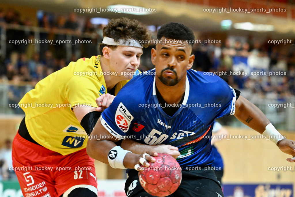 SC Ferlach vs. UHK Krems | #50 GONZALEZ-MARTINEZ Adonis SC Ferlach, #32 HOFMANN Paul UHK KREMS, SC Ferlach vs. UHK Krems, SC Ferlach vs. UHK Krems am 02.05.2026 in Ferlach (Ballspielhalle Ferlach), Austria, (Photo by Bernd Stefan)