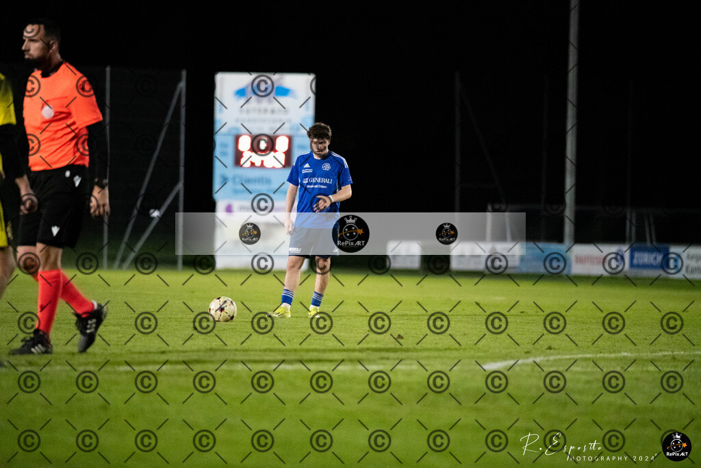 20240917_FC Oftringen Cup _141 | Sport und Naturfotografie von Roberto Esposito zeigt echte Momente Bewegung und die Schönheit der Natur. Ausdrucksstarke Bilder schaffen Emotionen.