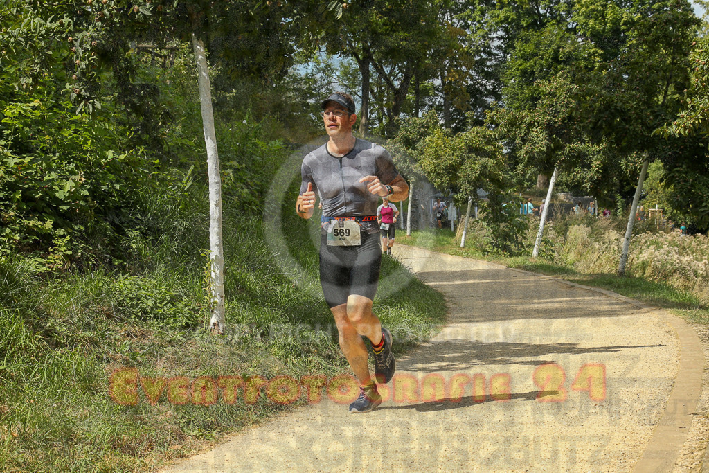 250824_1413_EX1_5419 | Sportfotografie im Rhein-Sieg Kreis, Köln, Bonn, NRW, Rheinland Pfalz, Hessen, etc. Unser Tätigkeitsfeld umfasst den Laufsport vom Volkslauf über den Marathon, Duathlon, Triathon bis zum Ultralauf wie Kölnpfad Ultra oder Schindertrail.