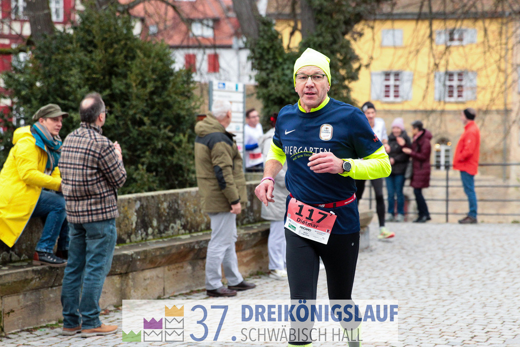 VR Bank Hauptlauf 10000m | 3 Koenigslauf 2023 - Realisiert mit Pictrs.com