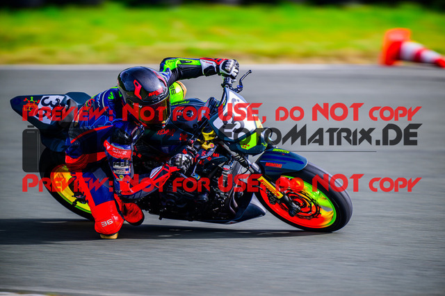 MaZZes_FotoMatrix_240726_6021986_3089 | TWIN