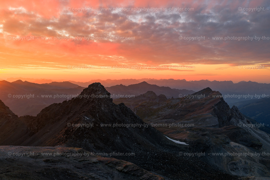 Lizumer Reckner Sonnenuntergang copyright  Thomas Pfister-1 | PHOTOGRAPHY BY THOMAS PFISTER