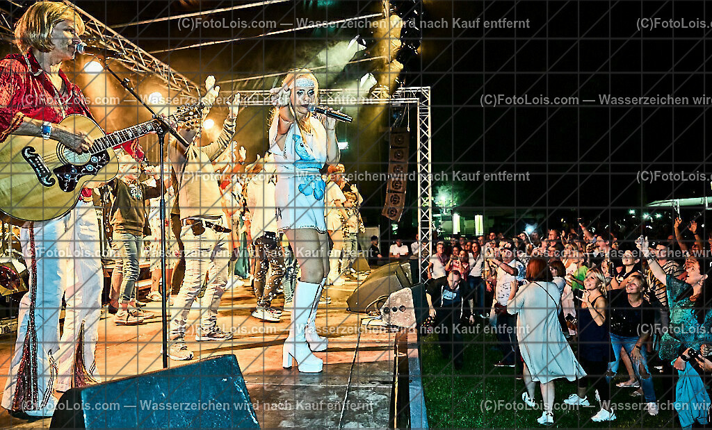 ALP2922_MAGIC of ABBA_MAMMA MIA | (C)FotoLois.com, Alois Spandl, MAMMA MIA - What a Show mit THE MAGIC of ABBA im Stadtpark Wieselburg, Fr 11. Aug. 2023.