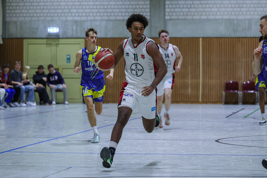 Regio BAYER GIANTS vs SV Haspe 70-51 | Fotos von Basketballspielen aus dem Raum NRW fotografiert von Gero Mueller-Laschet und Daniel Schaefer - Realisiert mit Pictrs.com