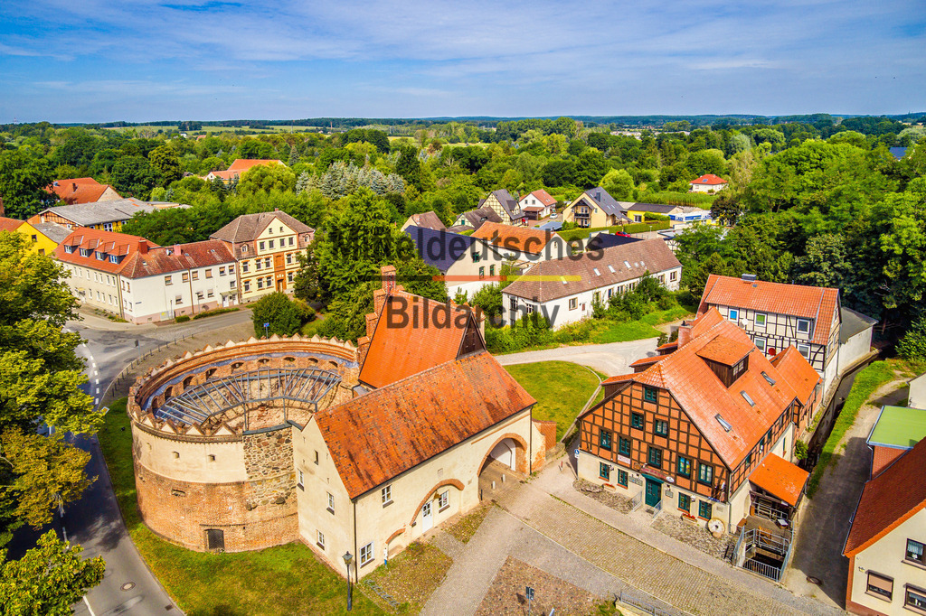 Salzwedeler tor und Stadtbefestigung in Gardelegen-0019 | Sadttor in Gardelegen - Realisiert mit Pictrs.com