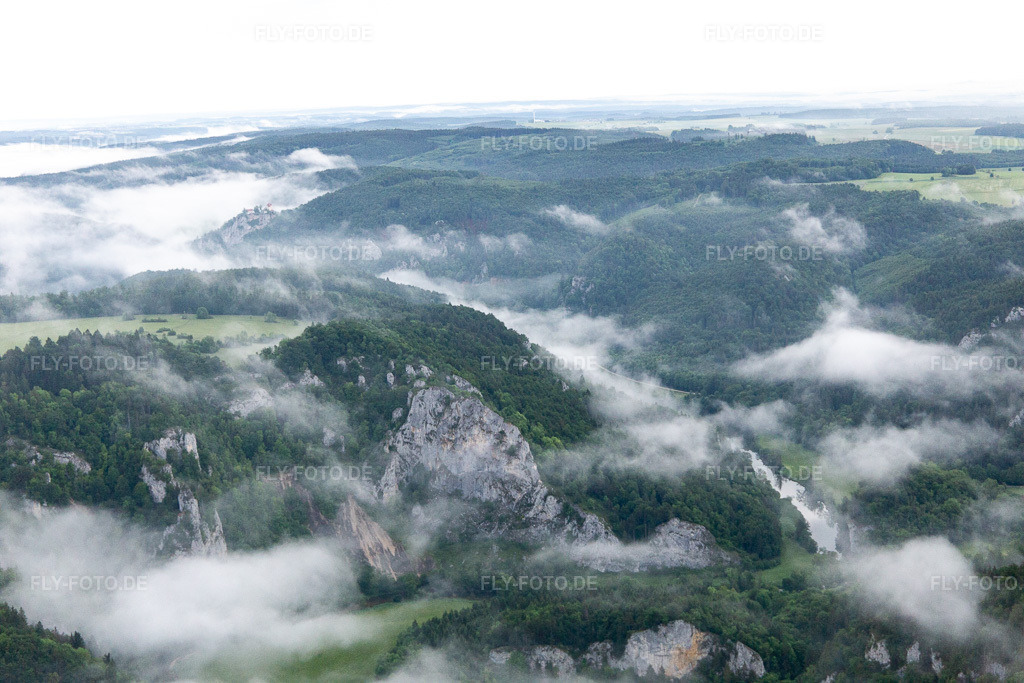 Luftbild: Donaudurchbruch in Fridingen an der Donau im Bundesland Baden-Württemberg in Deutschland. Foto: IMG_115052.jpg vom 10.06.2019 durch Werner Riehm/FLY-FOTO.de